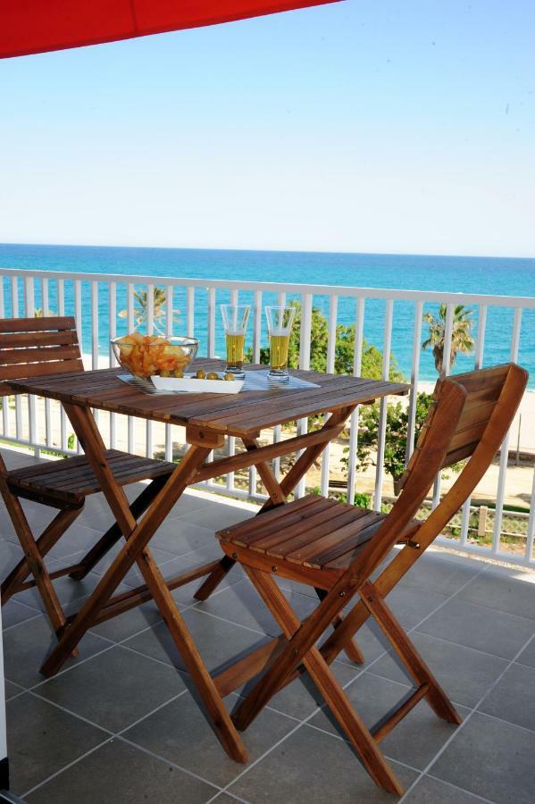 Apartamento Frente Al Mar Канет-де-Мар Екстер'єр фото